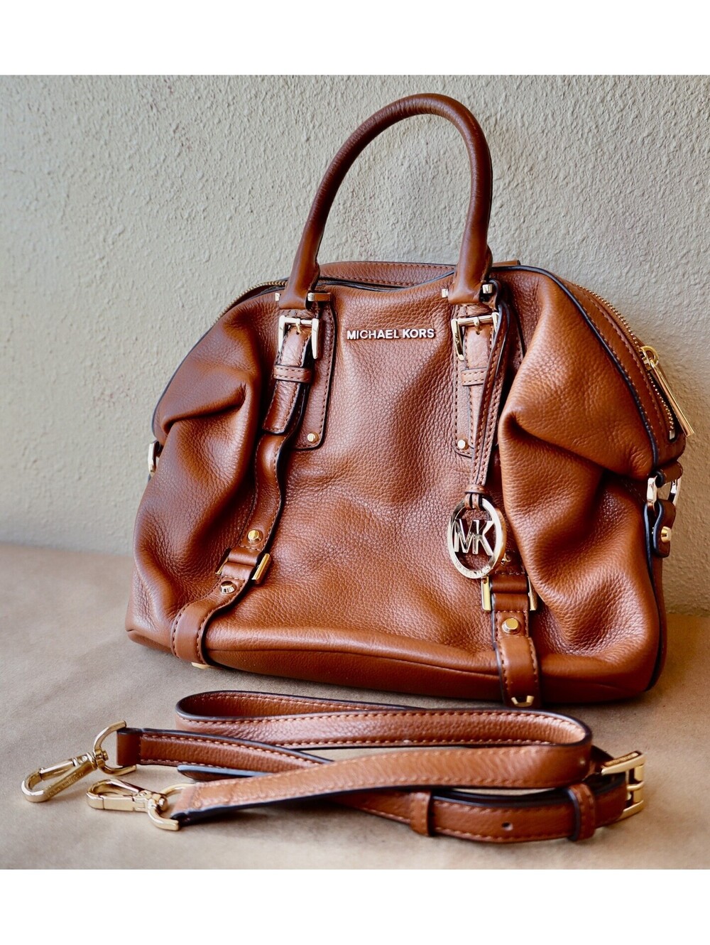 Michael Kors Crossbody Wm's Purse  Brown Great Looks New